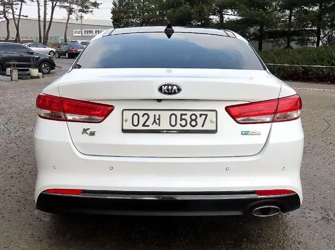 Kia K5