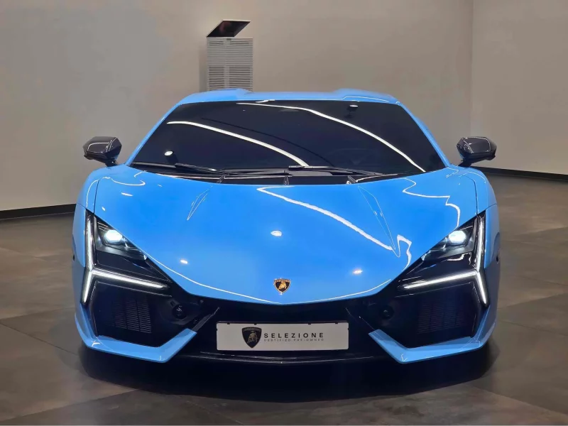 Lamborghini REVUELTO