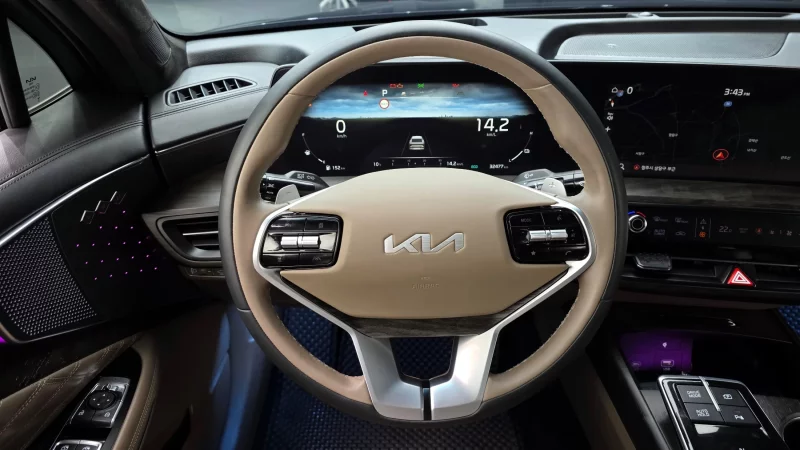 Kia K8