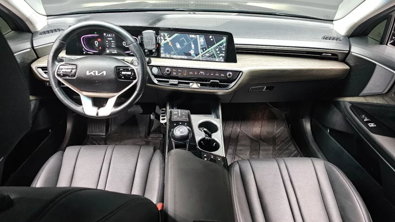 Kia K8