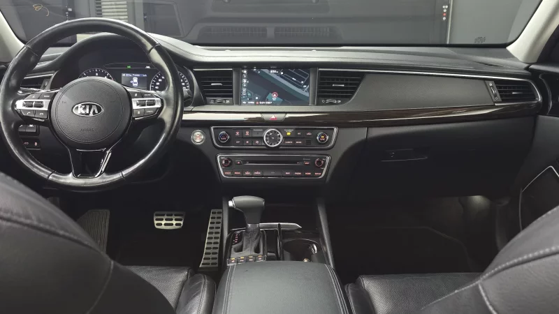 Kia K7