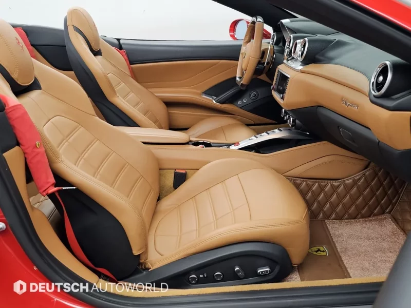 Ferrari CALIFORNIA