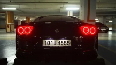 Ferrari 812