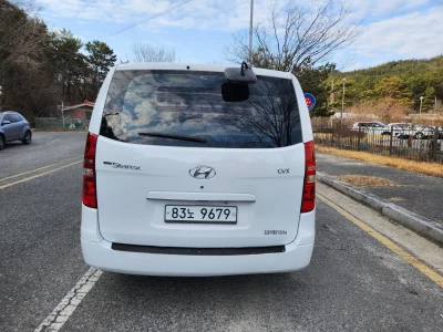 Hyundai Starex