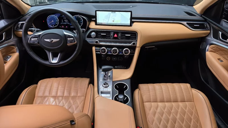 Genesis G70