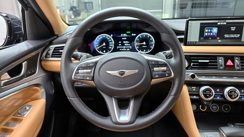 Genesis G70