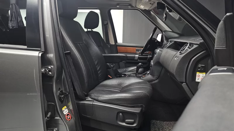 Land Rover DISCOVERY