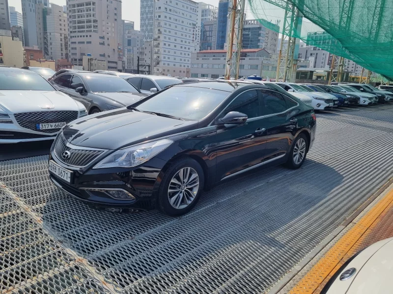 Hyundai Grandeur