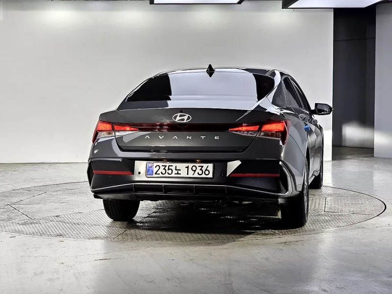 Hyundai AVANTE