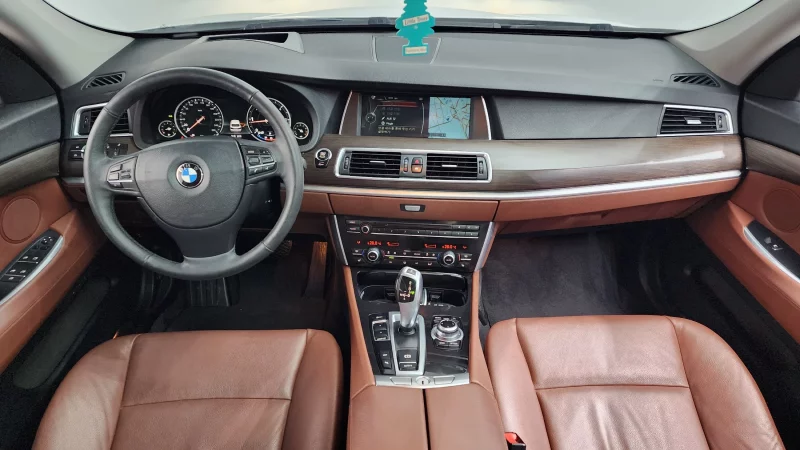 BMW 5-Series Gran Turismo