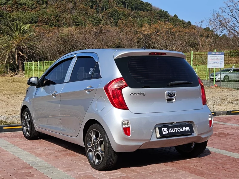 Kia Morning
