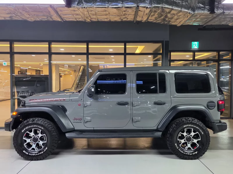 Jeep WRANGLER