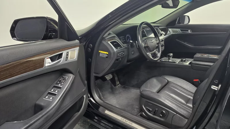 Genesis G80