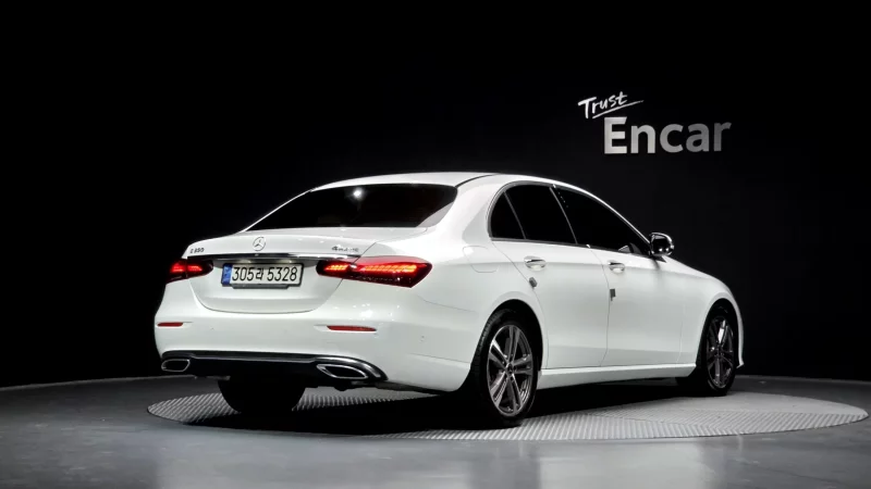 Mercedes-Benz E-Class