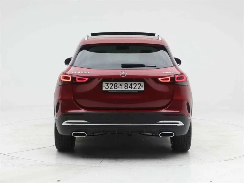 Mercedes-Benz GLA-Class