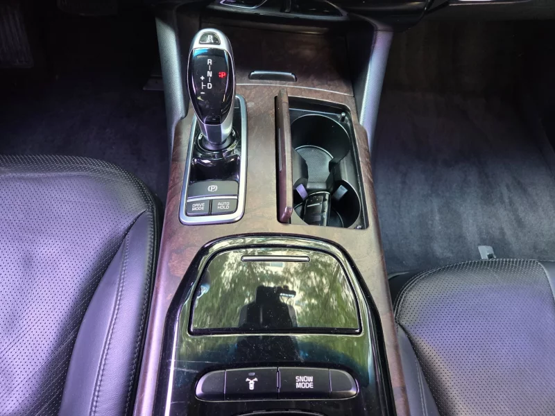 Kia K9