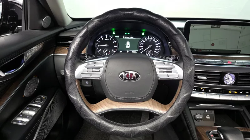 Kia K9