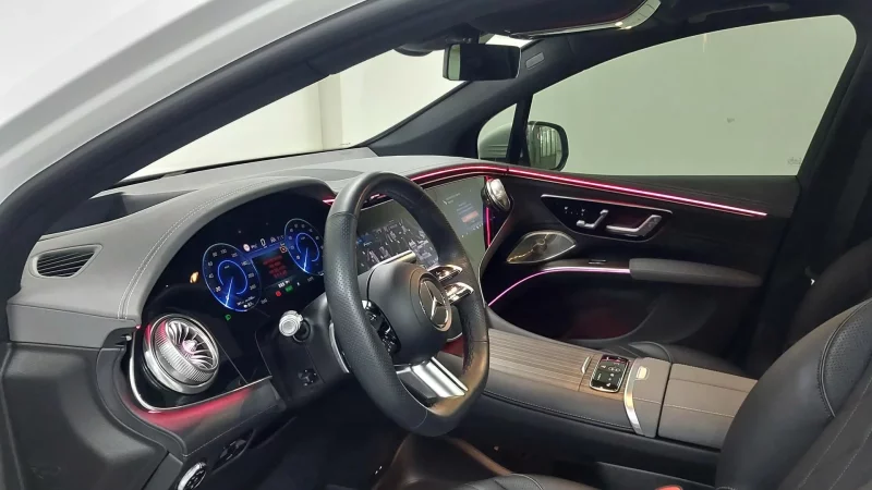 Mercedes-Benz EQS SUV