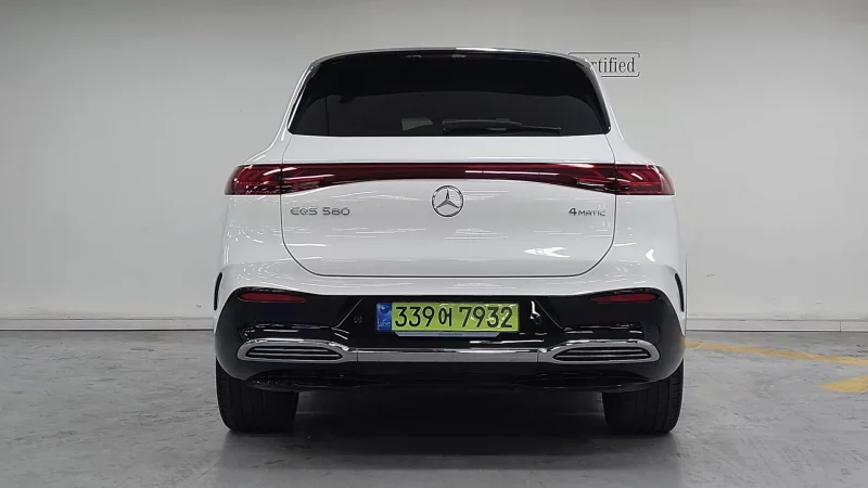 Mercedes-Benz EQS SUV