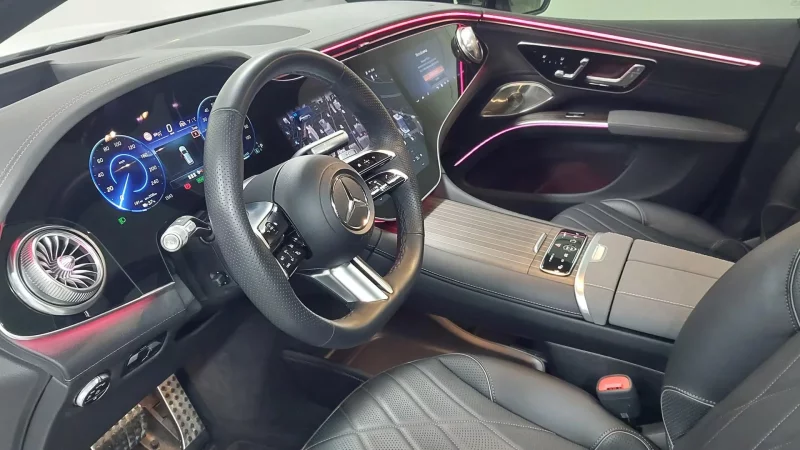 Mercedes-Benz EQS SUV