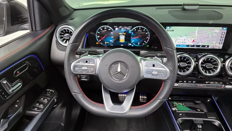 Mercedes-Benz GLB-Class