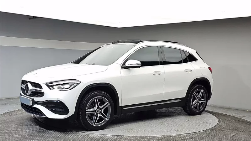 Mercedes-Benz GLA-Class