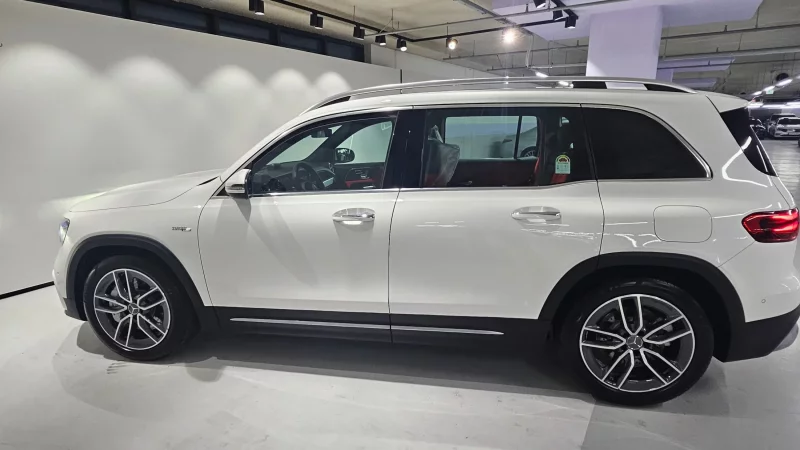 Mercedes-Benz GLB-Class