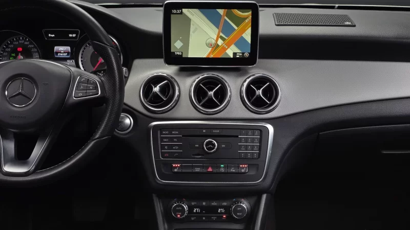 Mercedes-Benz GLA-Class