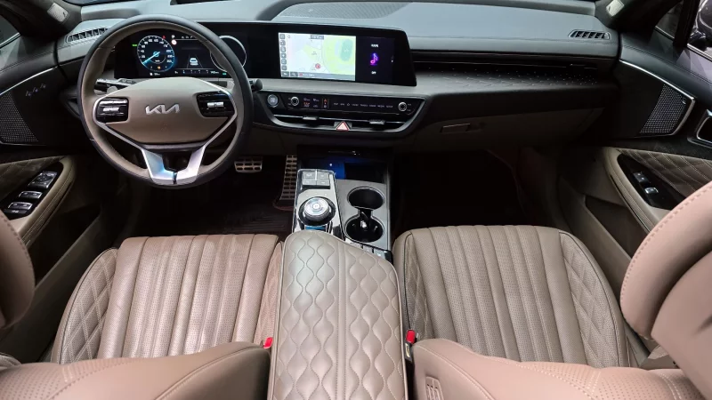Kia K8