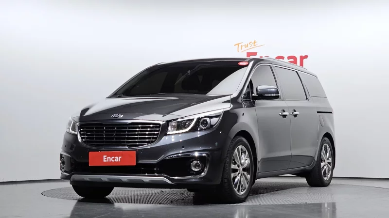 Kia Carnival