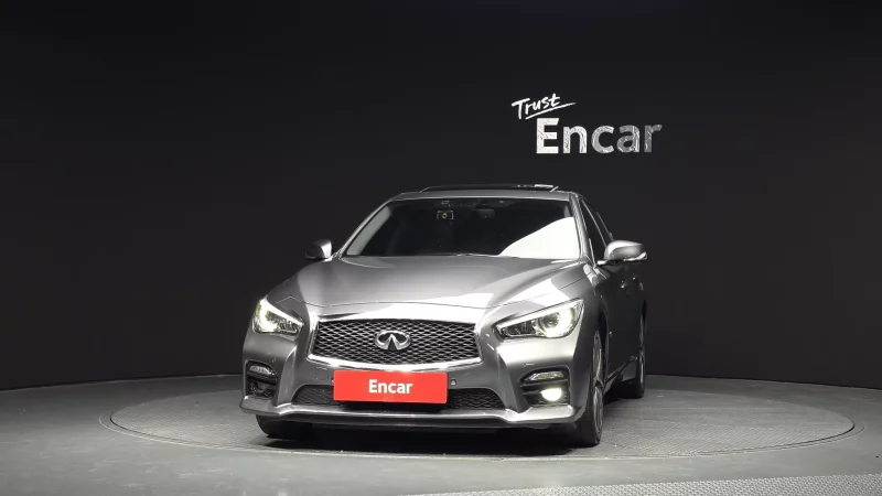 Infiniti Q50