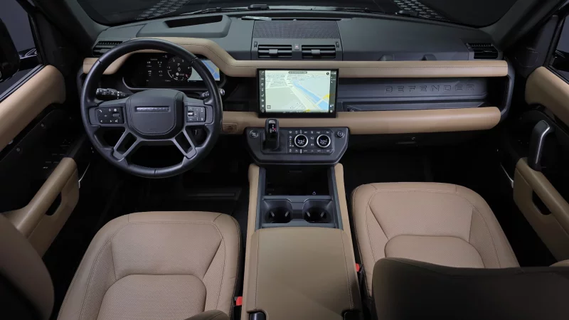 Land Rover DEFENDER