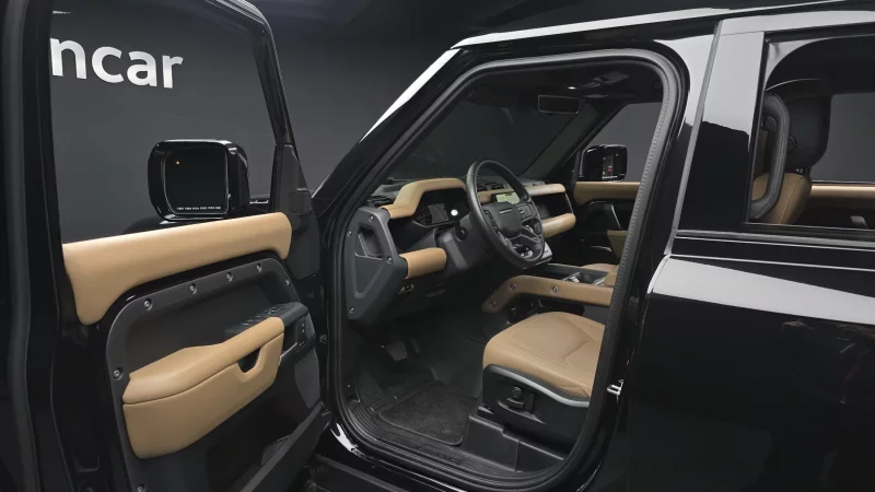 Land Rover DEFENDER