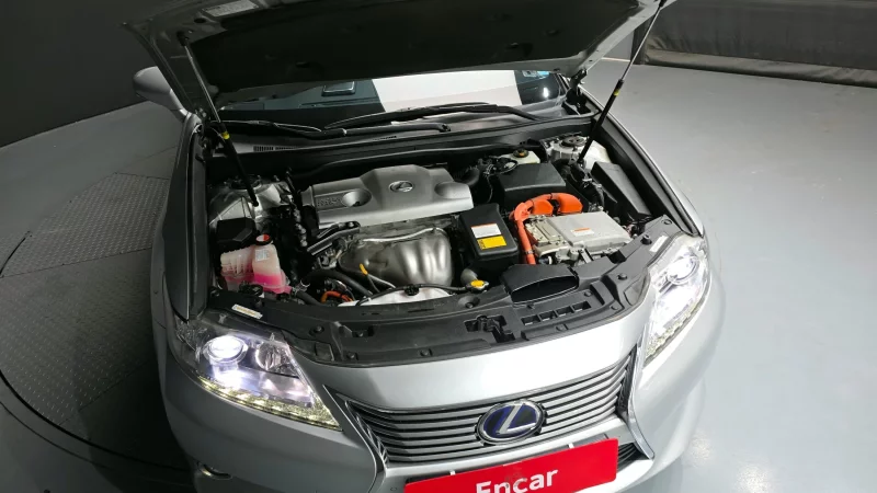 Lexus ES300h