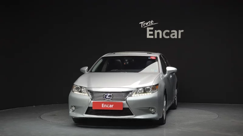 Lexus ES300h