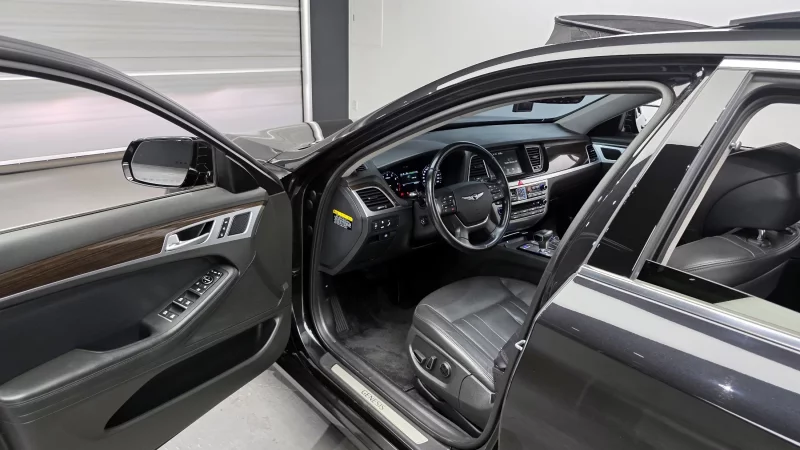 Genesis G80