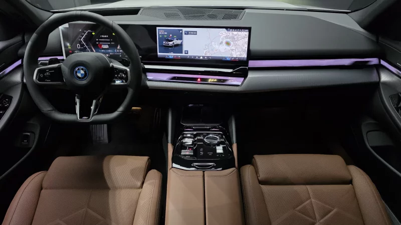 BMW 5-Series