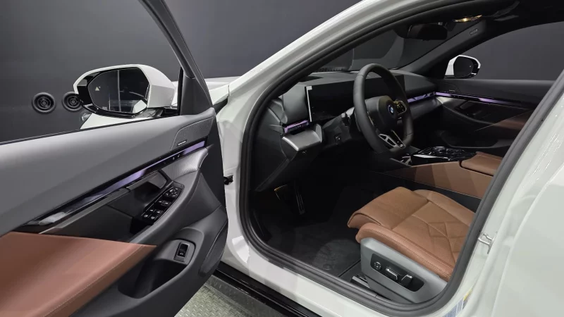 BMW 5-Series
