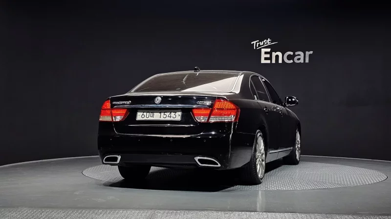 SsangYong Chairman W