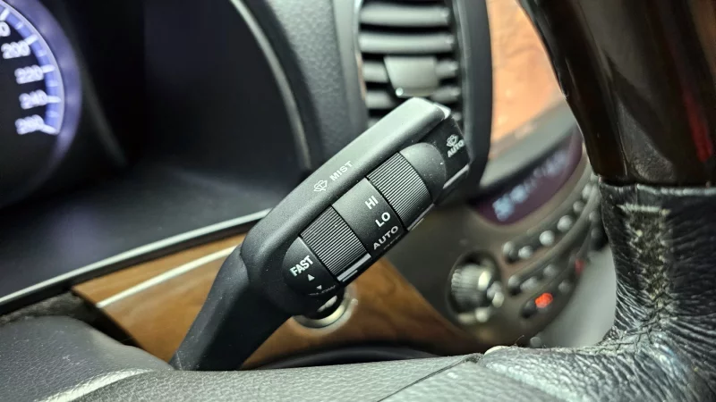 SsangYong Chairman W