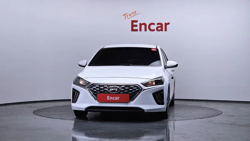 Hyundai Ioniq