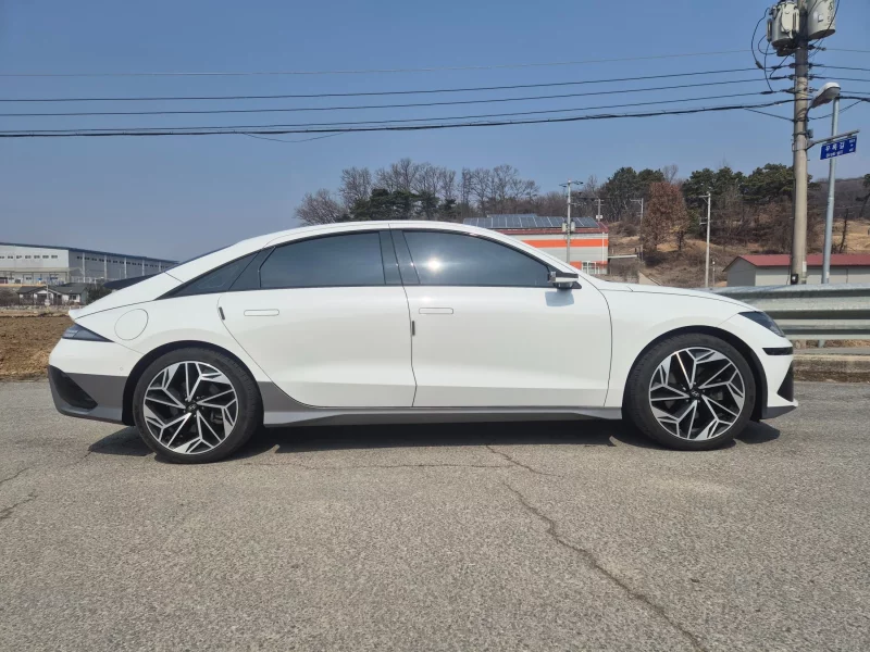Hyundai Ioniq 6