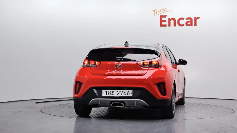 Hyundai Veloster