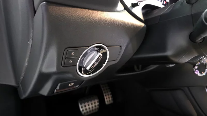 Infiniti Q30