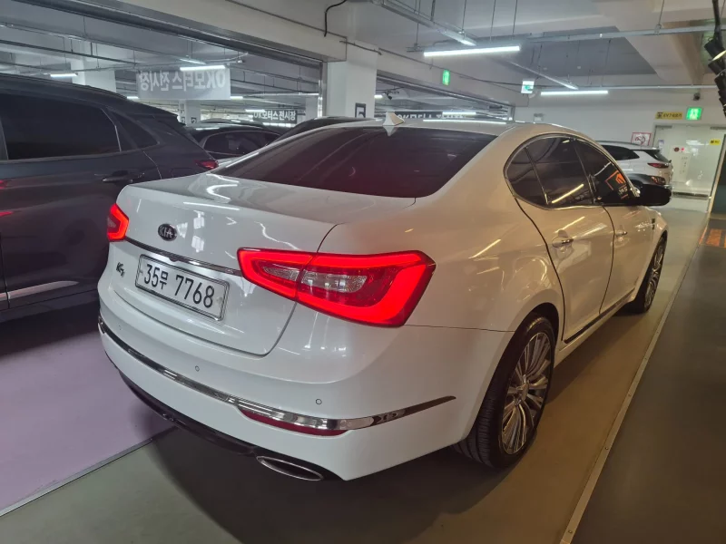 Kia K7