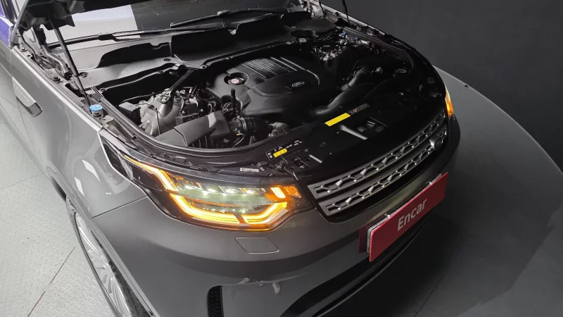 Land Rover DISCOVERY