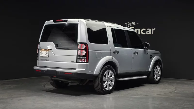 Land Rover DISCOVERY