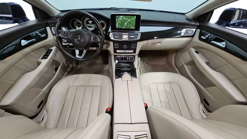 Mercedes-Benz CLS-Class