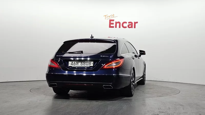 Mercedes-Benz CLS-Class