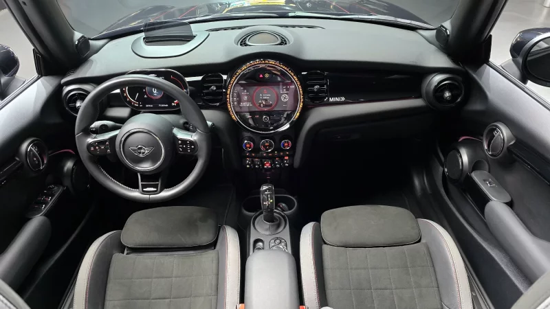 MINI Cooper Convertible